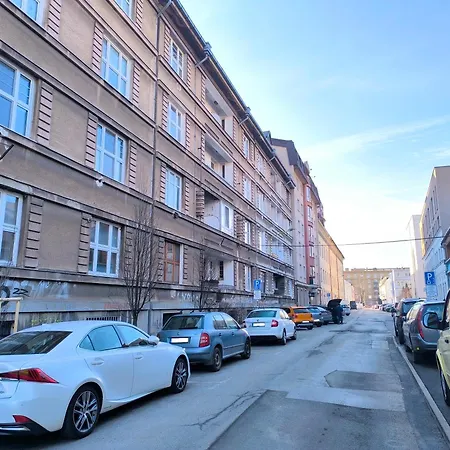 Apartman Utulny V Starom Meste *